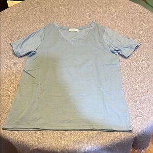 Zenana Outfitters Green Puff Sleeve Fitted T-Shirt
